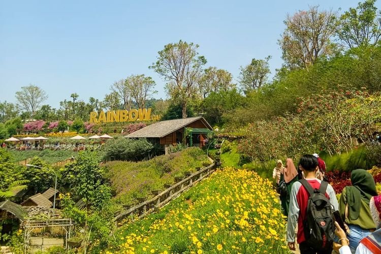 Rainbow Garden Lembang: Surganya Spot Foto Menarik untuk Pecinta Instagram