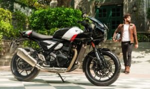 Thruxton 400